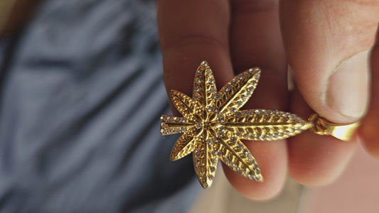 Pot Leaf Pendant